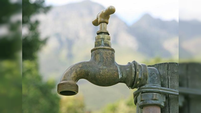 Sin solucionar falta de agua en escuelas de educación básica: Yarabí Ávila González 