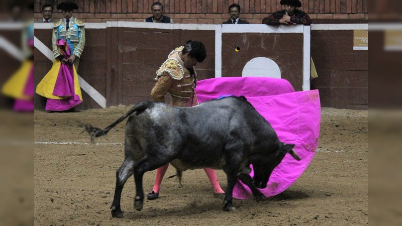 Faena cumbre de Diego Silveti; Ferrera y Sotelo salieron a hombros