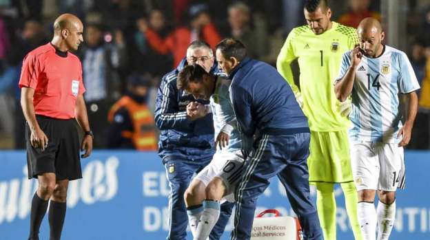 Lionel Messi sufre una importante contusión ósea 