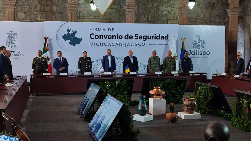 Gobernadores de Michoacán y Jalisco firman convenio de colaboración en ...