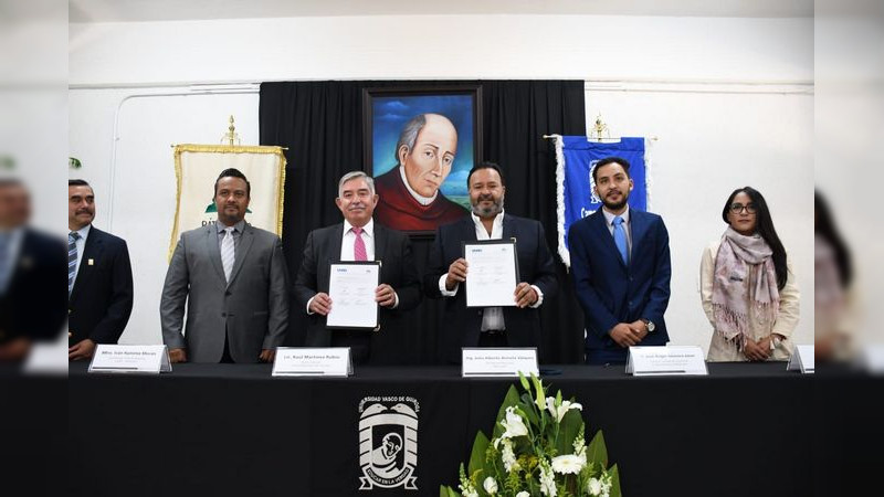 Firman Convenio de Colaboración Ayuntamiento de Pátzcuaro y Universidad Vasco de Quiroga