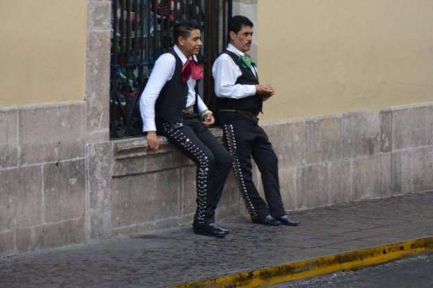 Reubicarán a los mariachis de Morelia  