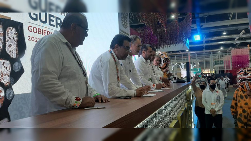 Une fuerzas Michoacán con Guerrero y Guanajuato para promoción turística