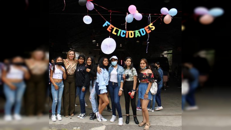 Celebra SEE Día del Estudiante con alumnas del Internado "La Huerta" 