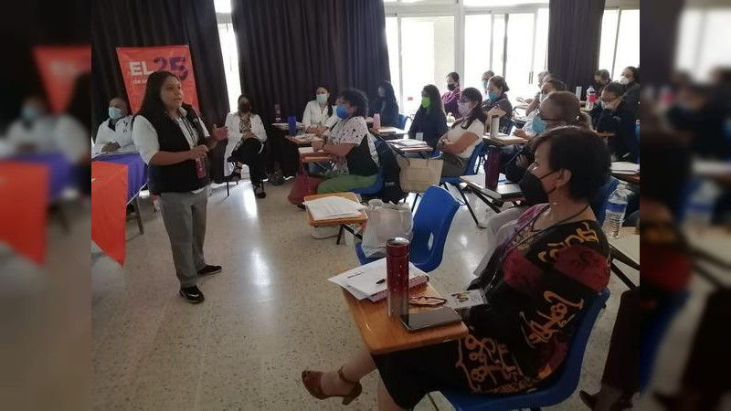 Violencia familiar, sexual y contra las mujeres es prioridad de atención en el Hospital General “Dr. Pedro Daniel Martínez” de Uruapan: Laura Sinaí Gutiérrez Corral 