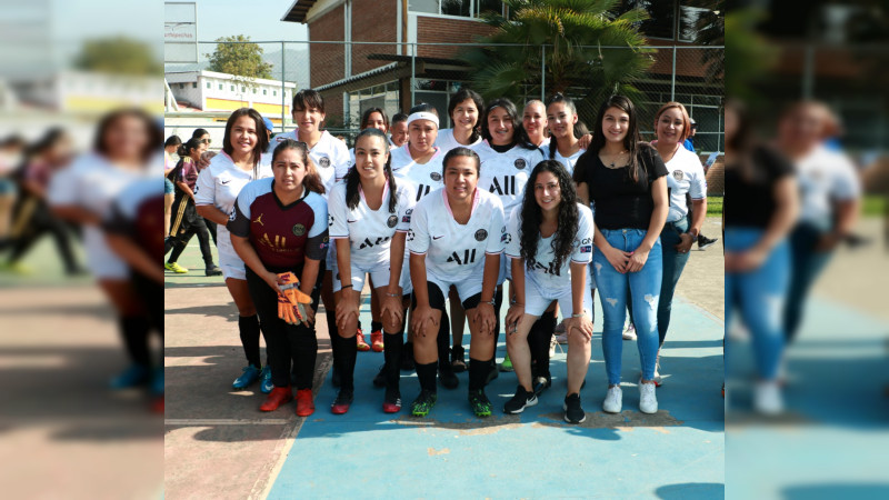 Jaime Verduzco inaugura torneo  de futbol “K’eri Ireta” en Uruapan 