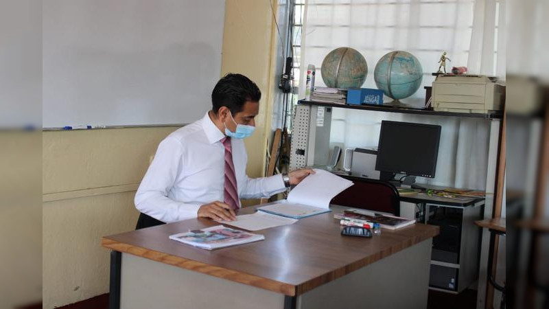  Secretaría de Educación de Michoacán refrenda compromiso con el magisterio y paga promoción horizontal 