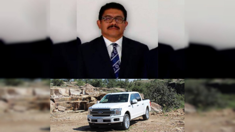 Mano derecha del "fiscal del terror" en Zitácuaro, habría despojado de camioneta de lujo a familia; ya lo denunciaron 