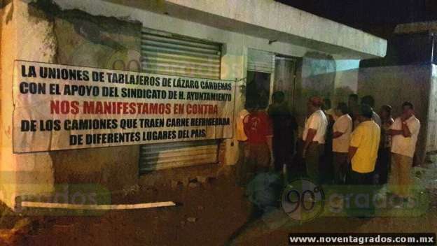 En contra de comercializadora de carne, se manifiestan tablajeros en Lázaro Cárdenas, Michoacán - Foto 1 