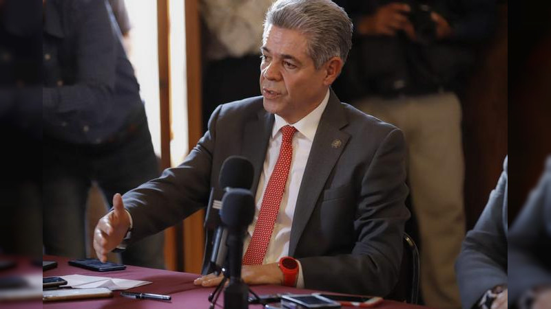 Con Morena, México continúa en peligro de caer en autoritarismo de estado: Hernández Peña 
