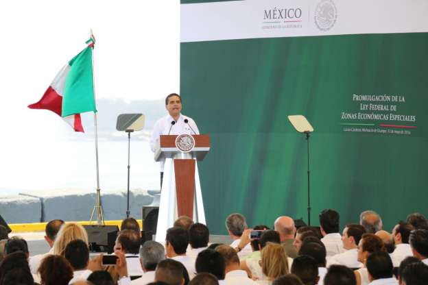 La mejor estrategia para abatir la inseguridad, la violencia y la delincuencia es generando espacios de oportunidad: Wilfrido Lázaro Medina 