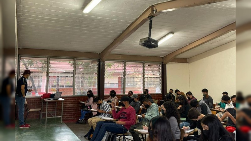 Conalep Michoacán busca ampliar su oferta educativa: Osvaldo Ruiz Ramírez 