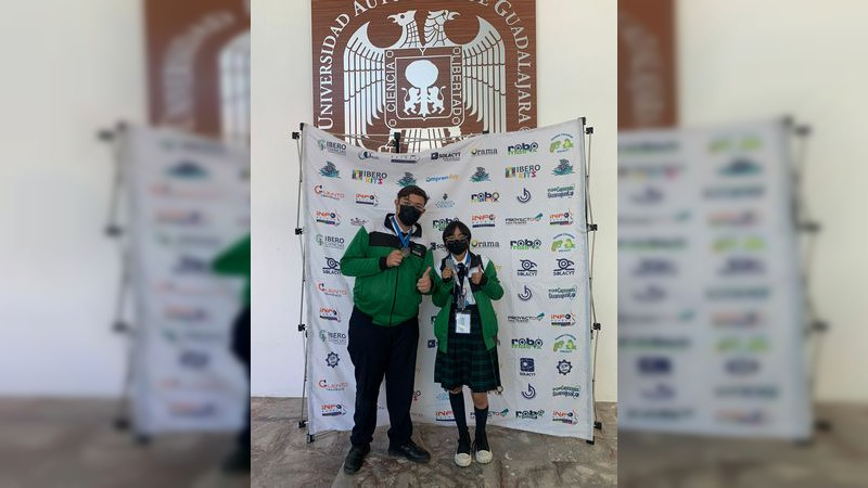 Alumnos del Conalep Apatzingán ganan medalla de plata en Infomatrix World Finals 2022 