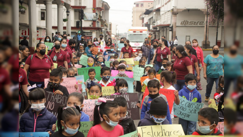 El DIF municipal de Uruapan, aliado de la niñez: Yadira Ramírez Mora 