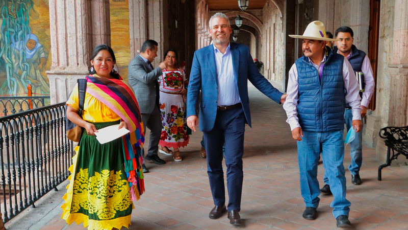 En julio, comunidades indígenas podrán capacitarse en presupuesto directo: Bedolla 