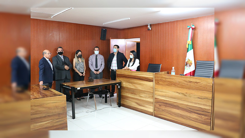 Reconoce Jorge Reséndiz García trabajo del personal jurisdiccional y administrativo de Zitácuaro
