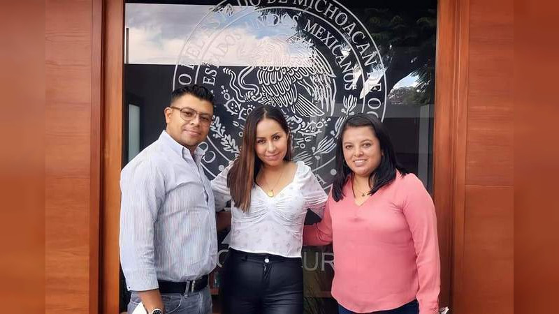 Resuelve Gloria Tapia gestiones en Distrito de Zitácuaro 