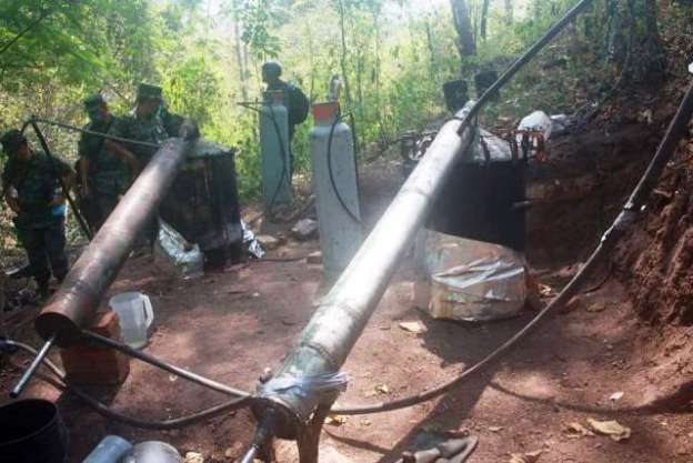 Ejército localiza y asegura narcolaboratorio en Aguililla, Michoacán - Foto 1 