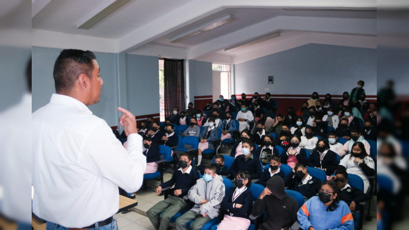 Gobierno de Uruapan inicia campaña de concientización en las escuelas
