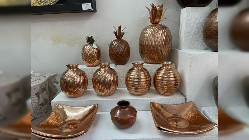 Se reúne IAM con artesanos de Santa Clara del Cobre