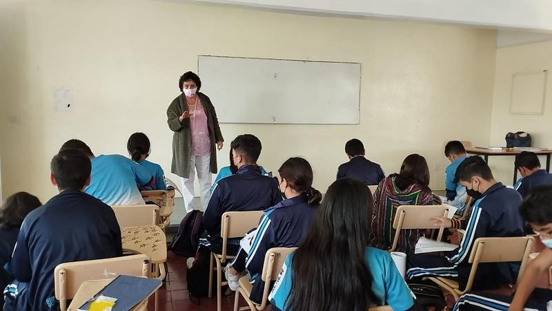 Más del 98 por ciento de las escuelas en Michoacán, con clases normales: SEE