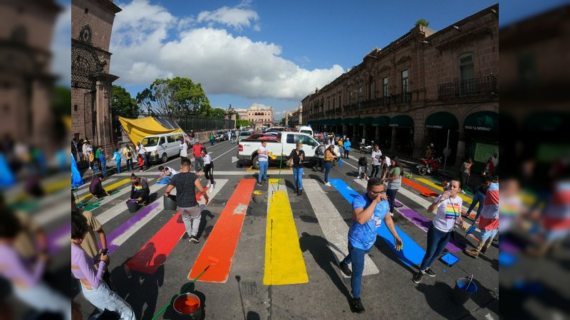 Arcoíris en pasos peatonales dañan la imagen de la ciudad, Luz García diputada del PES 