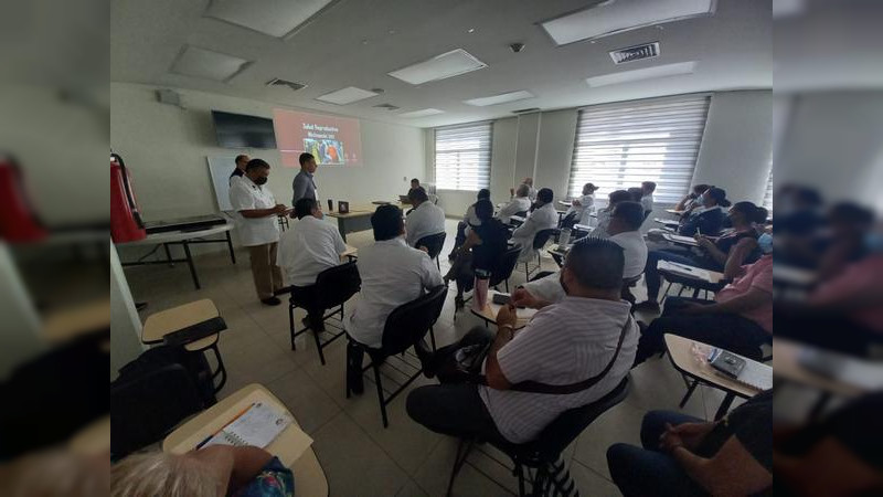 SSM capacita a médicos en atención de emergencias obstétricas