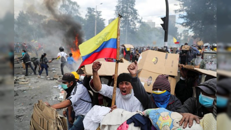 Tras 10 días de protestas, calculan en 135 mdd pérdidas económicas en Ecuador