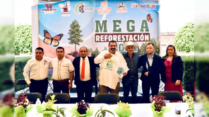 Anuncian reforestación masiva en el oriente de Michoacán 