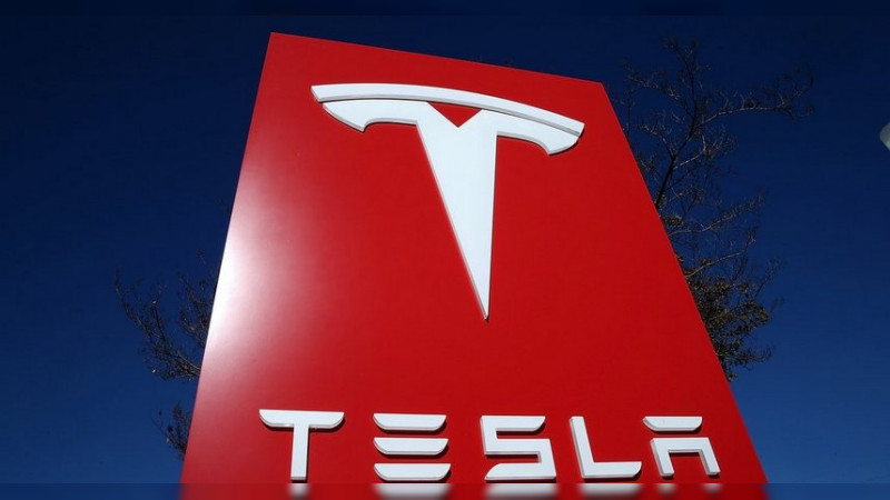Elon Musk advierte que las nuevas fábricas de Tesla están perdiendo "miles de millones de dólares” 