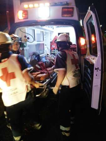 Suertudo joven vive para contarla luego de sufrir aparatoso accidente‏ - Foto 1 