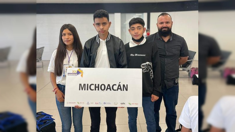 Ganan oro a nivel nacional alumnos del Cecytem 
