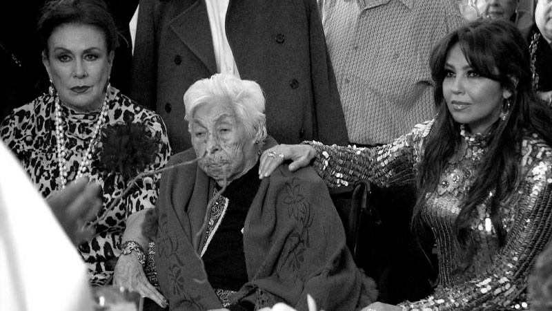 Muere a los 104 años Eva Mange, abuela de Thalía y Laura Zapata 