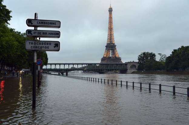 Se desborda el río Sena y se inunda París - Foto 0 
