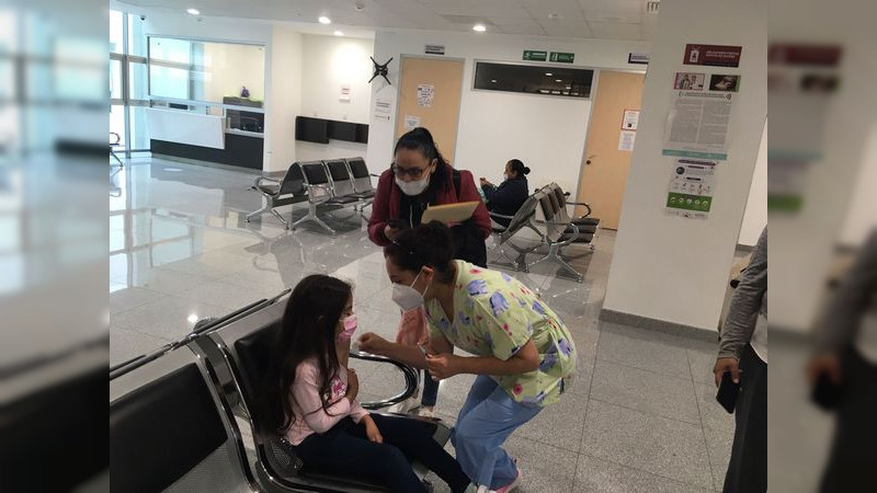 Continua en Michoacán vacunación anti Covid-19 a niños de 5 a 11 años