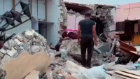 Registran dos sismos de magnitud 6.1 en Irán, deja graves daños, 5 fallecidos y 44 heridos