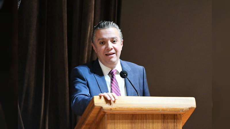 Gobierno de Michoacán contará, en 2023, con un sistema estatal de Servicio de Administración Tributaria: Navarro García 