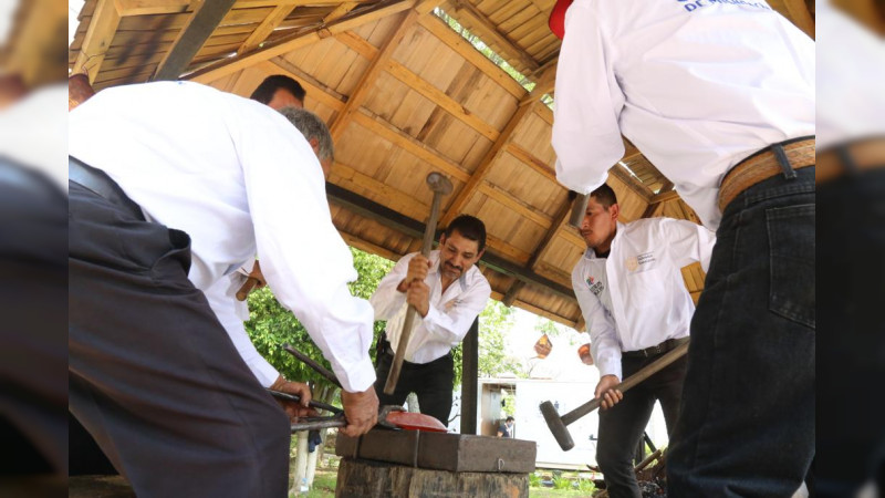 Cientos de familias disfrutaron de la riqueza cultural de la Región Pátzcuaro-Zirahuén