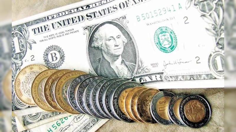 Peso abre la semana con ligera pérdida frente al dólar 