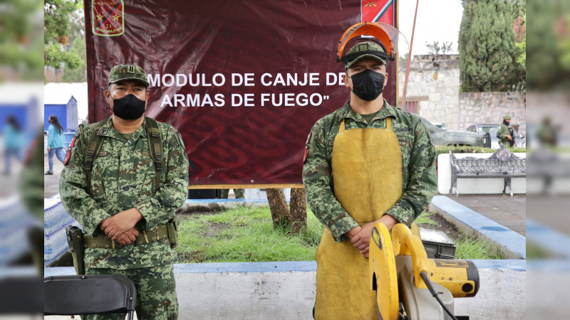 Bedolla apertura módulo de canje de armas en Tenencia Morelos 