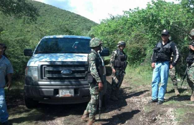 Balean a militares y policías estatales en Tamaulipas; hay un muerto 
