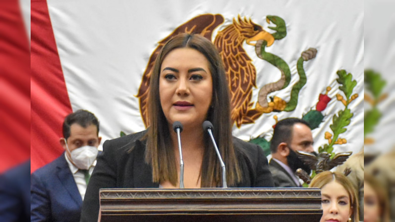 A propuesta de Mónica Valdez quienes violenten a las mujeres no podrán ser candidatos en Michoacán 