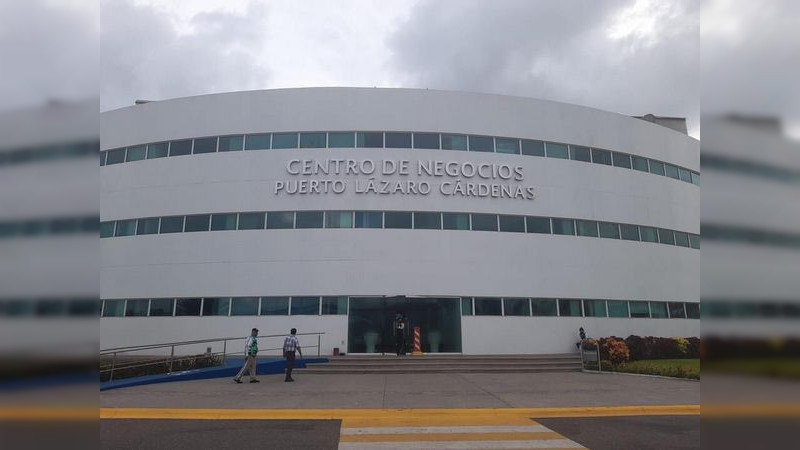 Canaco SERVYTUR Lázaro Cárdenas impulsa acciones en Pro del turismo de Costa de Michoacán.
