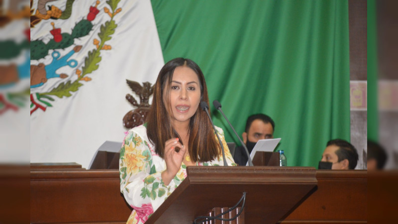 Plantea Gloria Tapia dar claridad legal a procedimientos que diriman conflictos entre municipios y Estado 