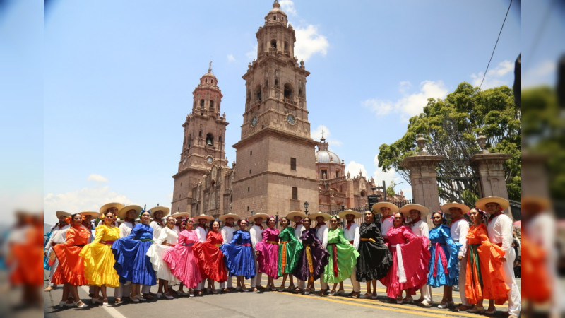 Grupo Artesanal Turístico Cultural y Agroindustrial Lindo Michoacán, logra Guinness World Records 