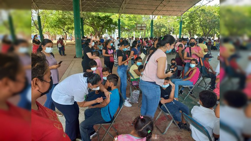 Ya son más de 7 mil niños vacunados contra el Covid-19 en Apatzingán