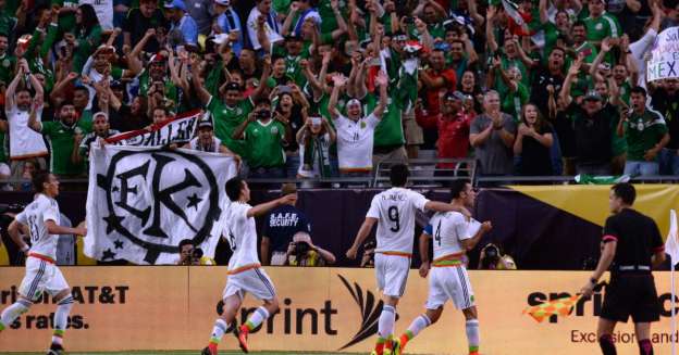 México vence 3-1 a Uruguay en su debut en Copa América 