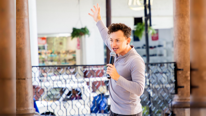 Exitosa función de cuentacuentos en la Pérgola municipal