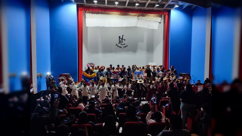 Ballet Folklórico de Michoacán realiza gira en Perú