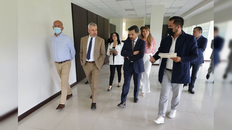 Michoacán, con las mejores condiciones logísticas para operar las oficinas nacionales del IMSS: Bedolla